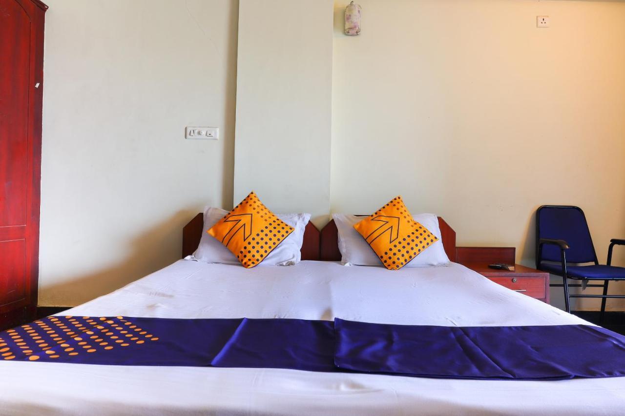 Spot On 64230 Killi Tourist Home Thiruvananthapuram Екстериор снимка