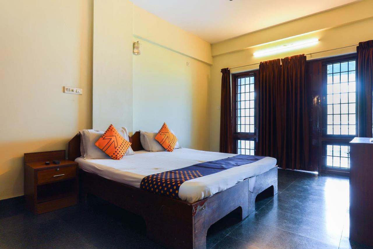 Spot On 64230 Killi Tourist Home Thiruvananthapuram Екстериор снимка