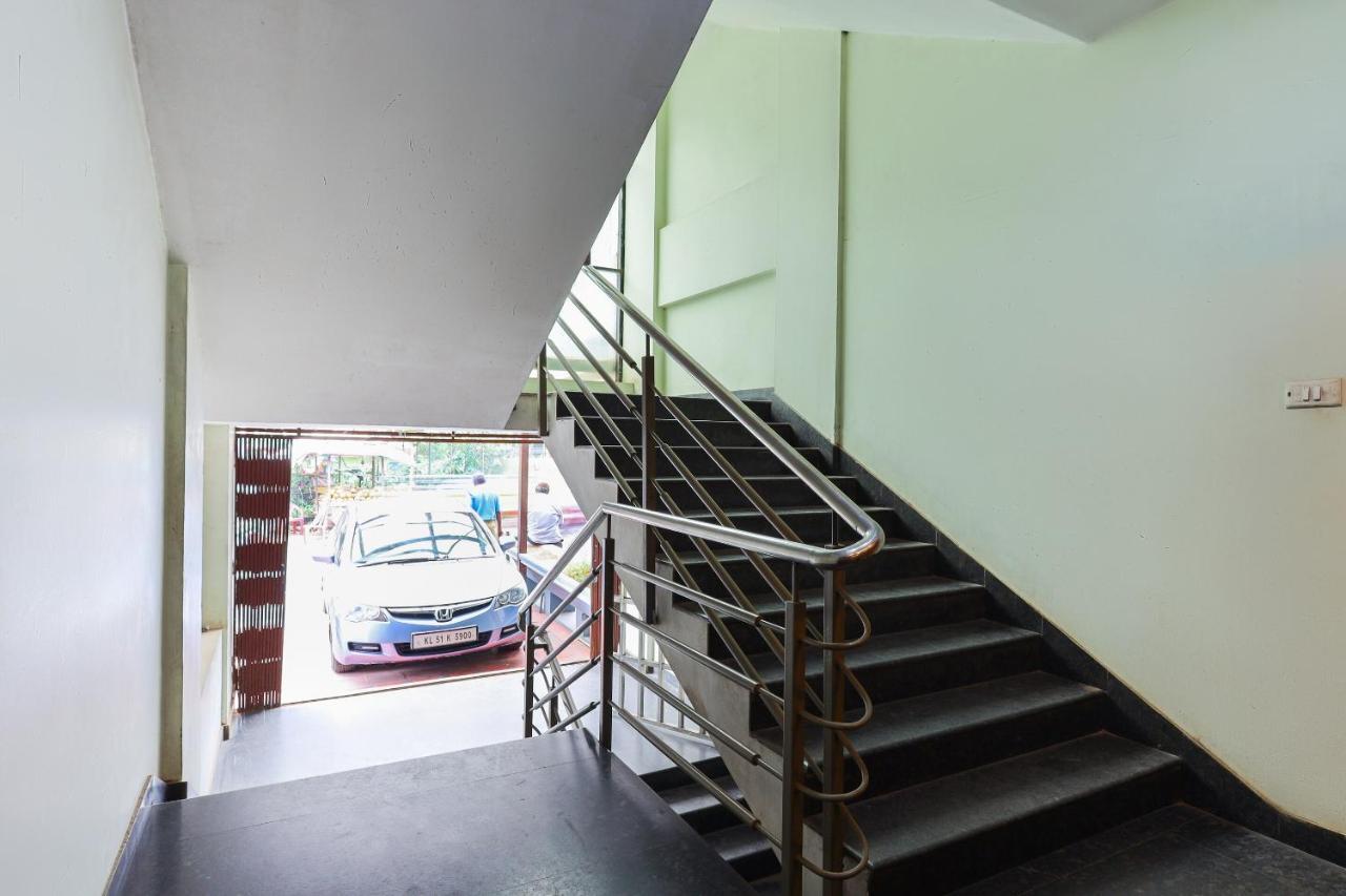 Spot On 64230 Killi Tourist Home Thiruvananthapuram Екстериор снимка